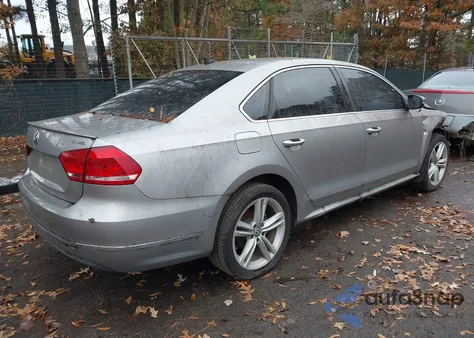 2013 Volkswagen Passat 2.0L Tdi Sel Premium z USA, uszkodzony, nr VIN 1VWCN7A31DC023451